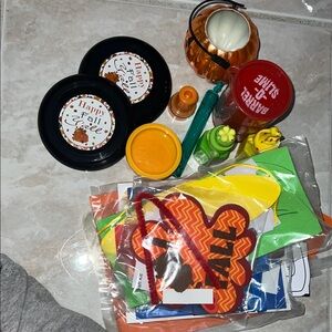 New 15+pc fall arts & crafts treat bundle